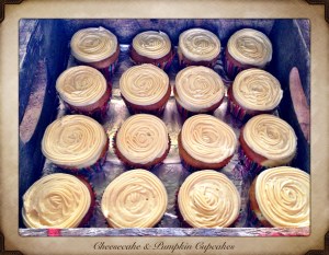 Cheesecake stuffed pumpkin cupcakes